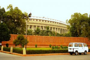 В Индии парламент законодательно разрешил строить частным компаниям атомные реакторы