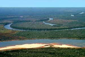 Президент Бразилии разрешил строительство скандальной ГЭС в районе одного из притоков Амазонки