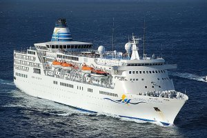 100 українців з круїзного судна «Delphin Voyager», оператор якого збанкрутував, вже відправлені на батьківщину