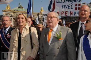 Дочка Ле Пена очолить Національний фронт замість батька