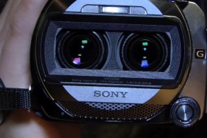 Sony випустить Full HD відеокамеру, що підтримує зйомку в форматі 3D