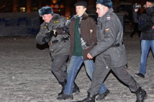 В Москве на акции памяти убитого адвоката задержали более 20 человек