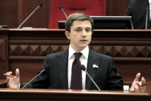 Депутаты Киевсовета отправили Довгого в отставку