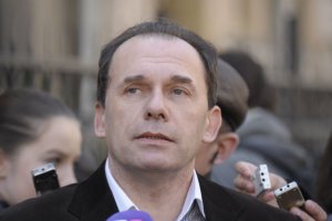ГПУ хочет, чтобы Луценко еще немного посидел за решеткой