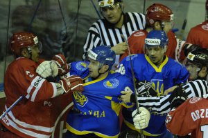 Сборная Украины по хоккею одолела Польшу