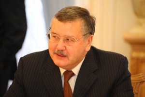 Гриценко попросил Азарова не трогать картошку - исчезнет с прилавков