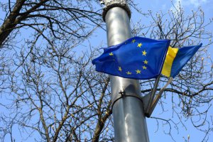 Авторитарный президентский режим отмежевывает Украину от ЕС