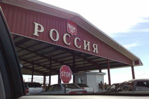 Из-за холеры в Мариуполе РФ усилила контроль на границе