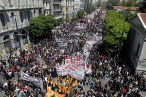 Грецію паралізовано загальним 24-годинним страйком