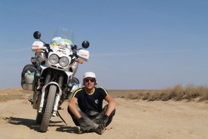 Украинский мотоциклист объехал земной шар за 307 дней