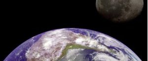 Астрономи: У Землі раніше було два місяці