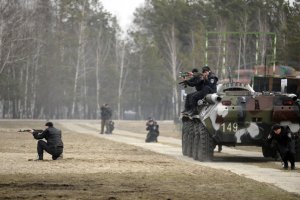 Верховная Рада разрешила армии использовать оружие против террористов, пиратов и наркоторговцев