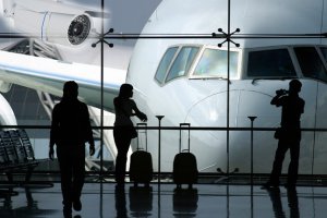 В британских аэропортах появятся видеокамеры, которые распознают ложь по лицу