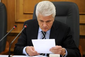 Литвин відклав підписання закону про заборону реклами цигарок