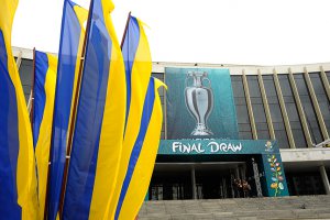 Сегодня впервые в Украине пройдет жеребьевка Евро-2012