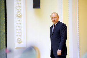 Путін особисто приїхав у ЦВК реєструватися кандидатом у президенти