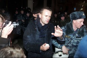 Навального, как и Яшина, оставили под арестом
