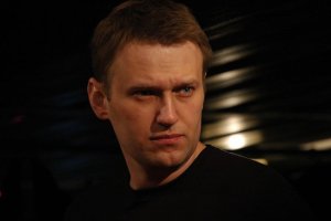 Навальний вийшов на свободу і обіцяє нові акції протесту