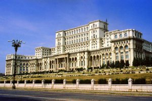 Правительство Румынии ушло в отставку