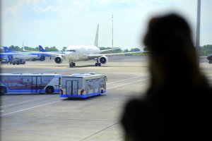 Уболівальникам дешевше літати на матчі Євро-2012, ніж проживати в Україні