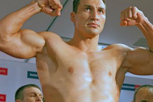 Владимир Кличко нокаутировал Мормека в четвертом раунде