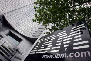IBM створила оптичний процесор, який може завантажувати 500 фільмів на секунду