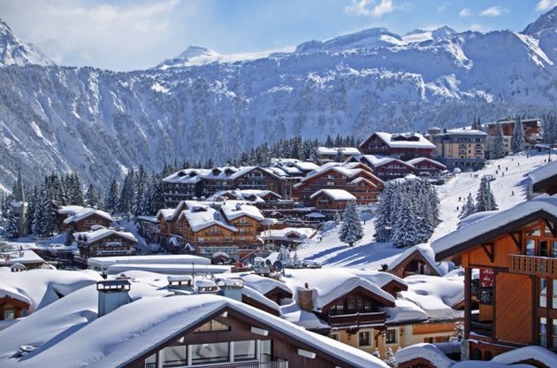 Европейские ценности разделяют все украинские депутаты. Некоторые из них до сих пор не вернулись из Куршавеля.