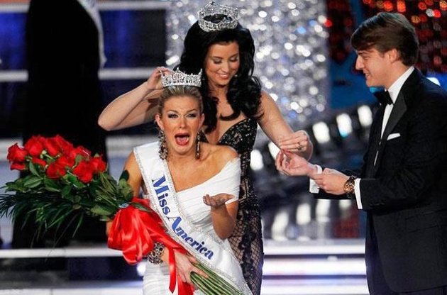 Новой "Мисс Америка" стала 23-летняя уроженка Нью-Йорка