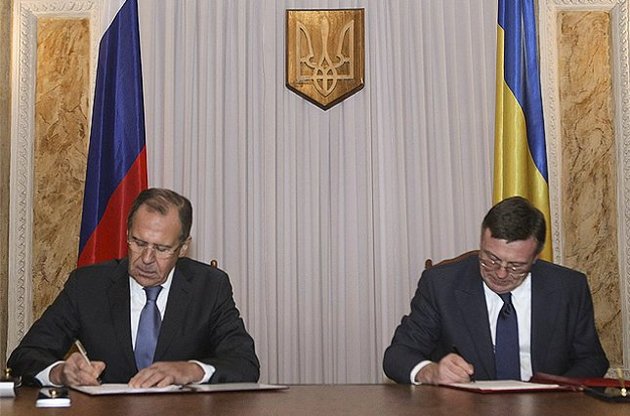 Сергей Лавров и Леонид Кожара на встрече в Черновцах