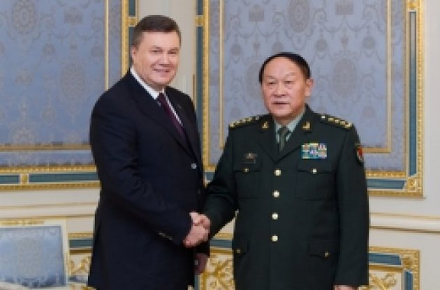 Янукович має намір розвивати стратегічне партнерство з Китаєм