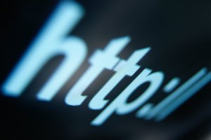 Россия будет следить за свободой интернета на Западе