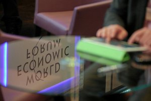 Давос против Вавилона