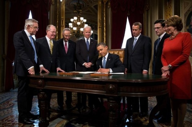 Обама подписал закон о предотвращении дефолта США