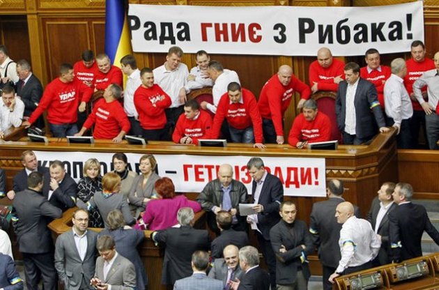 Кличко будет ночевать в Раде