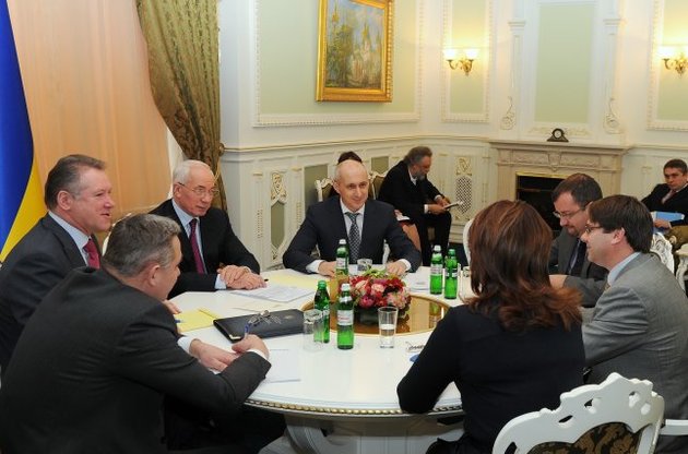 Представники МВФ на зустрічі з Азаровим