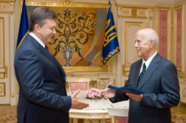 Янукович перестал давать интервью после вопроса о Тимошенко, - Коротич