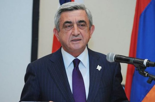 Экзит-полл дает победу действующему президенту Армении уже в первом туре выборов