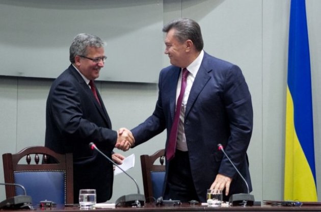 Коморовский будет уговаривать Януковича сделать шаг навстречу ЕС