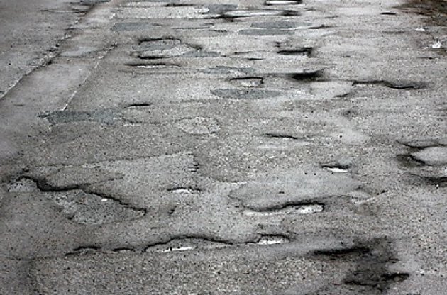 "Укравтодор" уверяет, что отремонтировал 85% дорог государственного значения