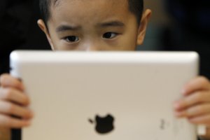 Apple согласилась вернуть родителям деньги, которые их дети тратили в бесплатных играх