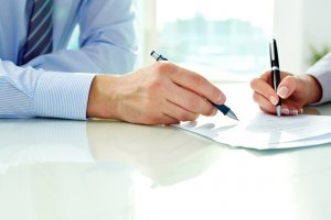 Більше декларацій, хороших  і різних!