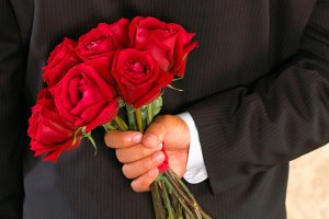 Уделите женщине внимание