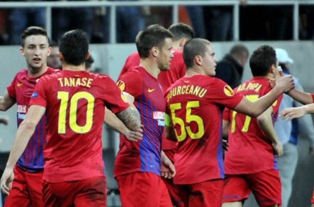 Одна из главный сенсаций - победа румынского &quot;Стяуа&quot;