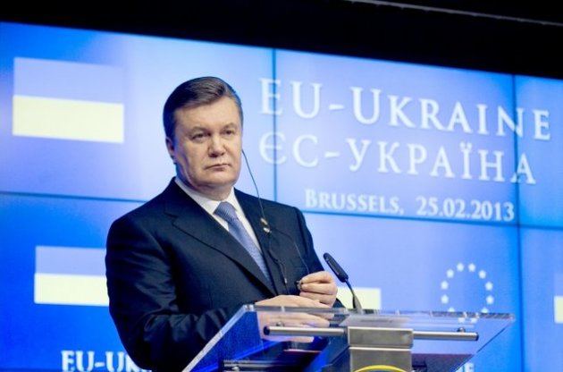 Янукович согласен на негатив в отношениях с ЕС из-за Власенко
