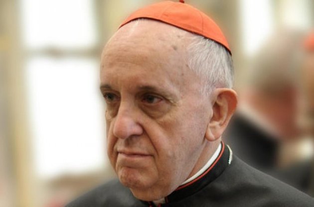 Ватикан отвергает обвинения о связях Франциска с аргентинской хунтой