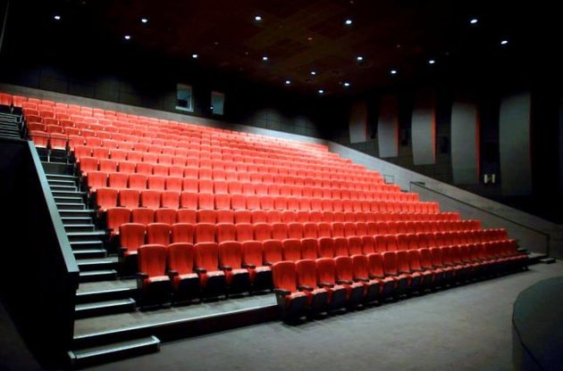Виручка кінотеатрів у всьому світі у 2012 році склала майже $ 35 млрд