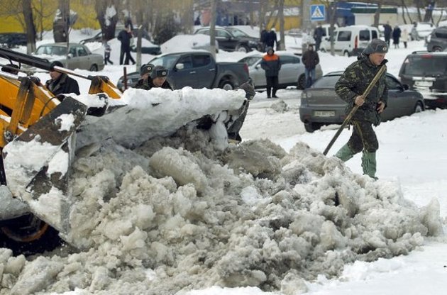 После рекордного снегопада Киеву грозит сильное наводнение