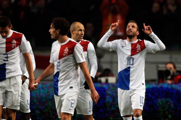 Нидерланды - одной ногой на чемпионате мира в Бразилии