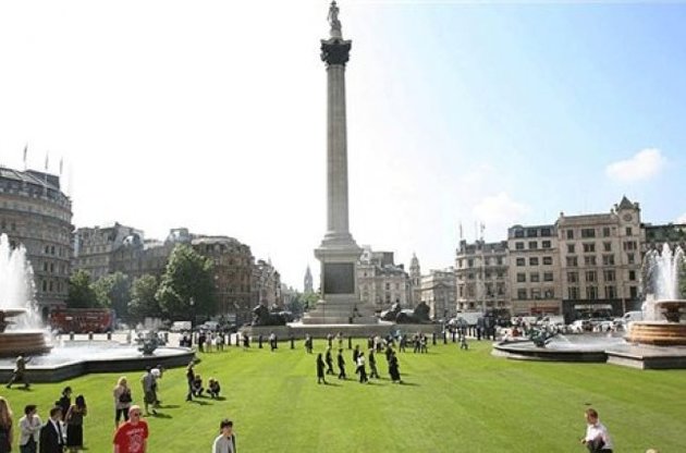 Трафальгарська площа в Лондоні