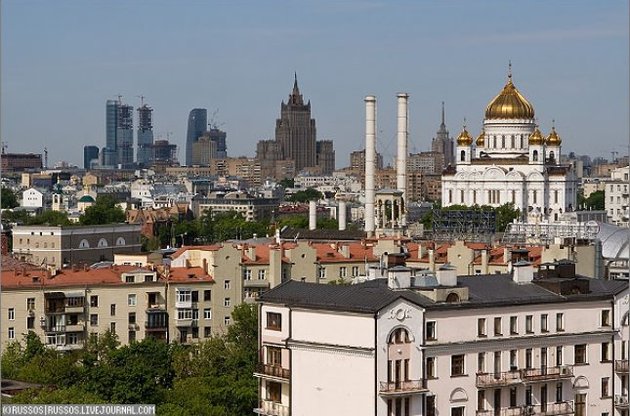 Жителей стран СНГ будут пускать в Москву по загранпаспортам